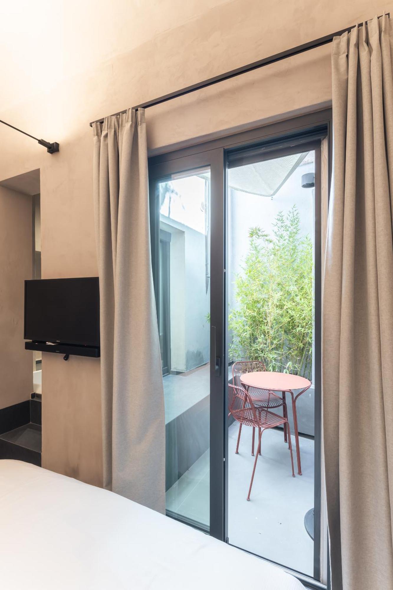 Terme Di Bacco - Design Apartaments And Spa คาตาเนีย ภายนอก รูปภาพ