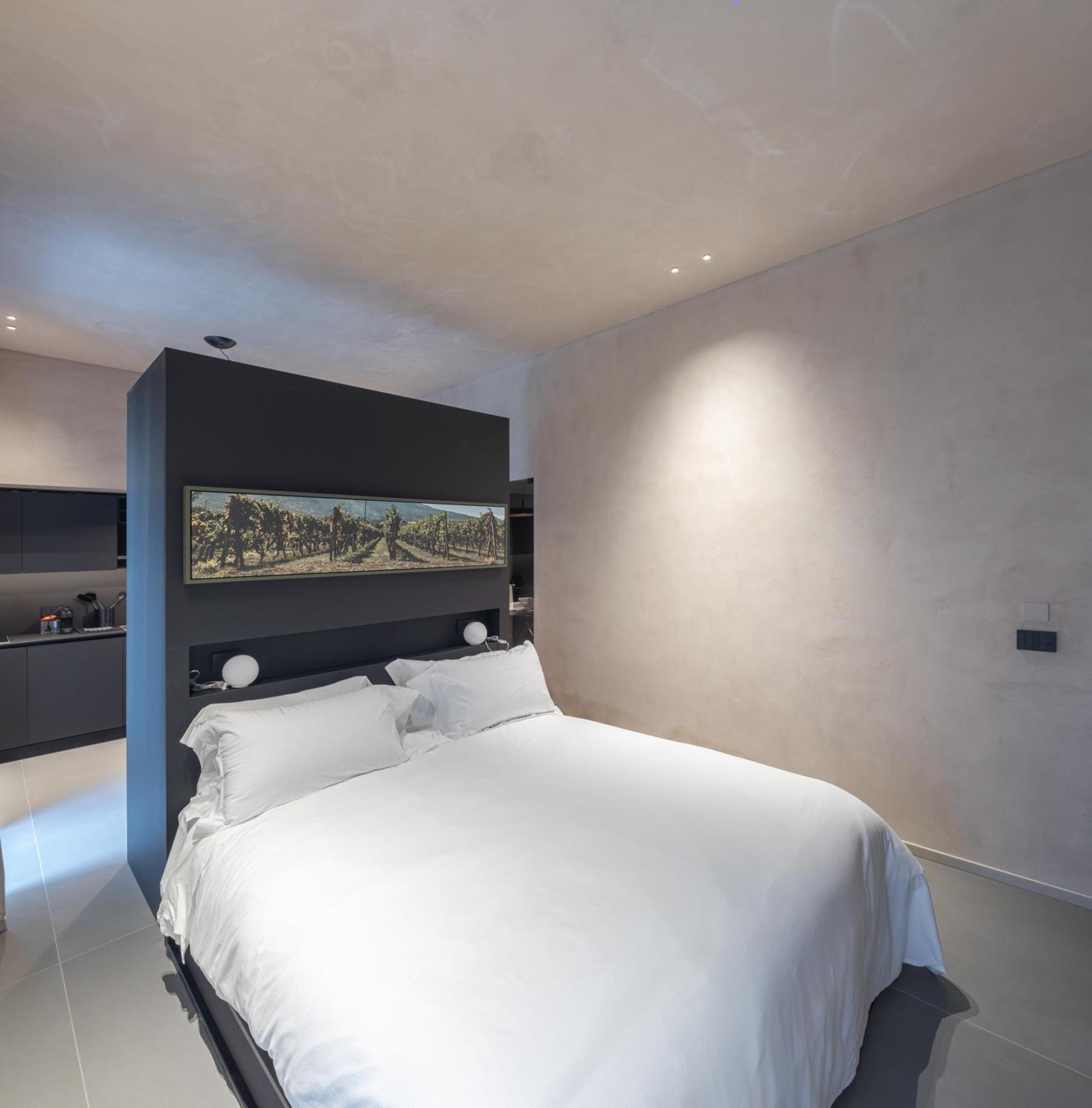 Terme Di Bacco - Design Apartaments And Spa คาตาเนีย ภายนอก รูปภาพ