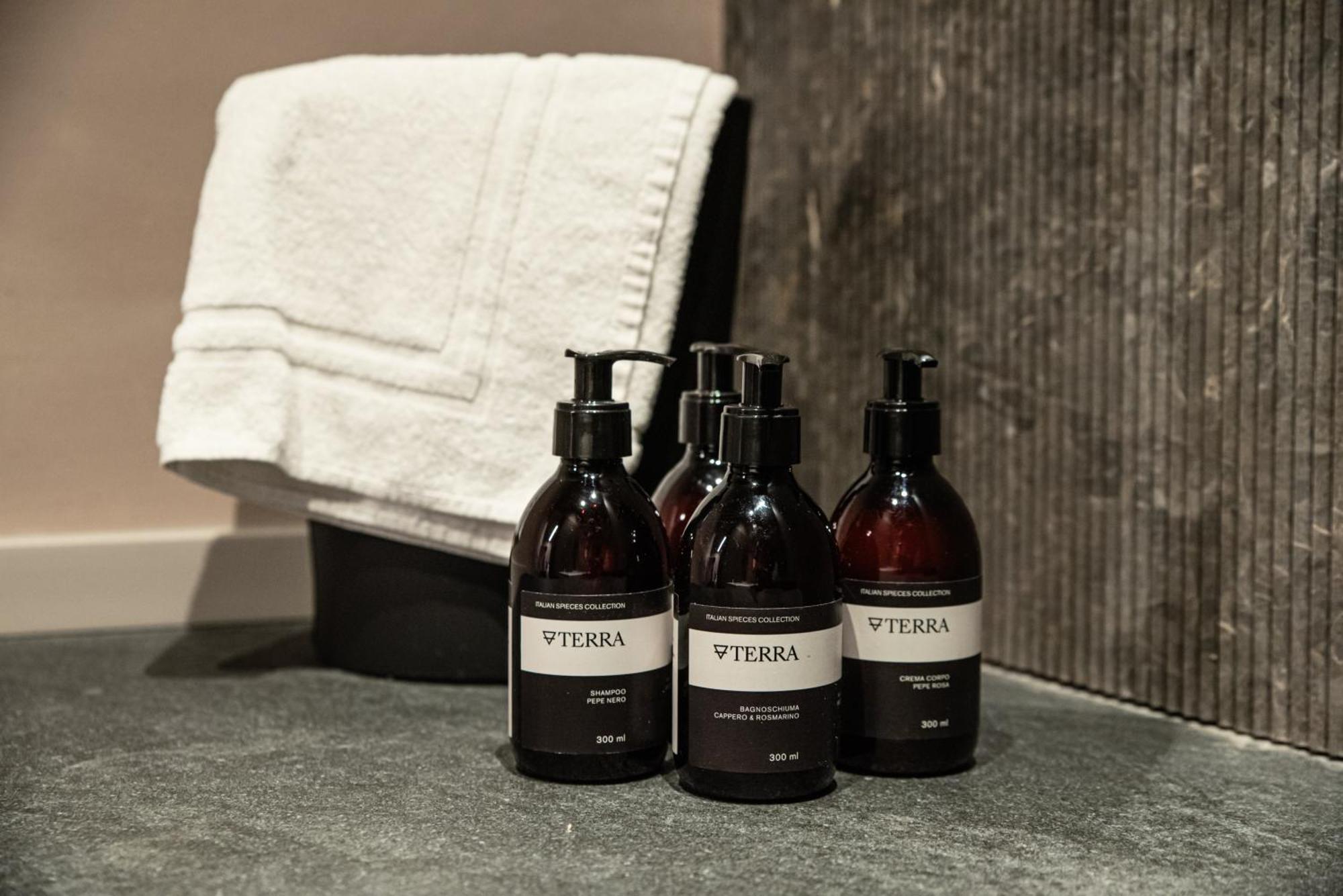 Terme Di Bacco - Design Apartaments And Spa คาตาเนีย ภายนอก รูปภาพ